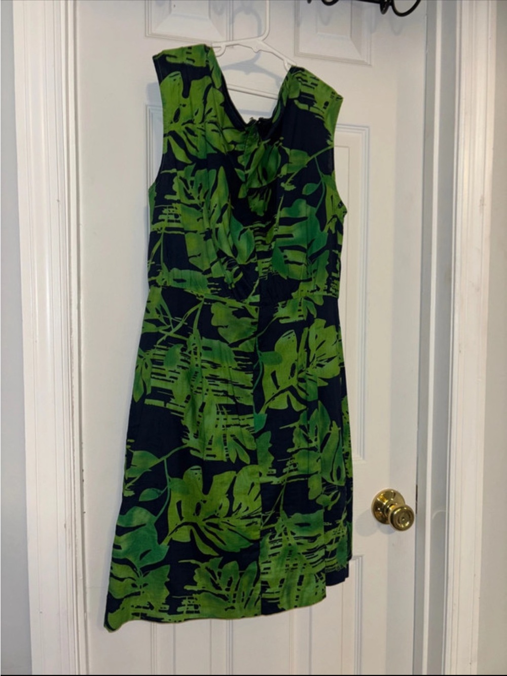 Green Leaf Print Sleeveless Dress Banana Republic - Navy & Green